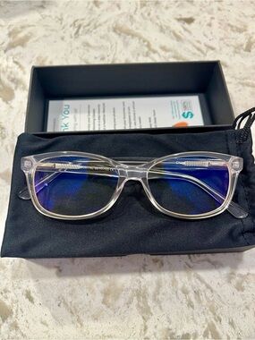 Swannies Crystal (Diamond) Blue Light Glasses from the Swanwick Focus Collection